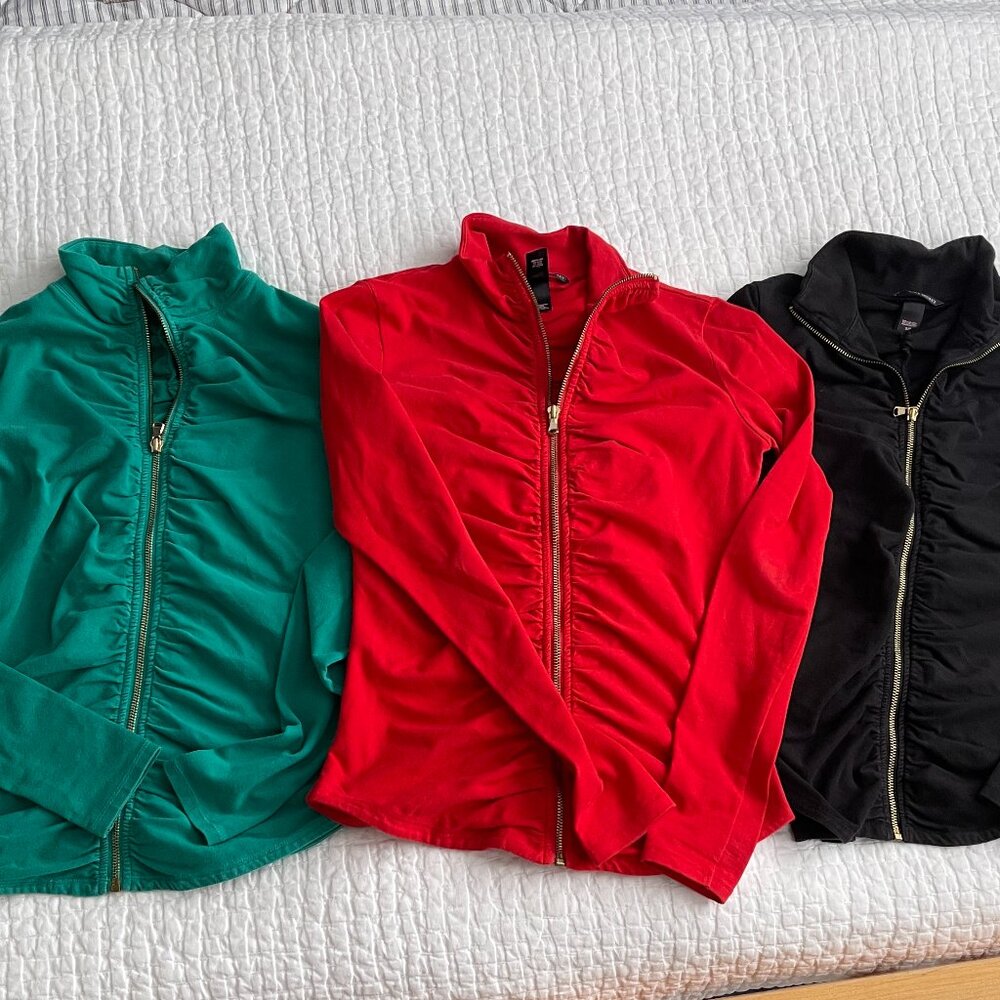 Victoria's Secret || Small Yoga Runched Jacket